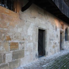 Alte Hofhaltung – für Kaiser und Calderon-Liebhaber alte hofhaltung bamberg 5 280x280 - Alte Hofhaltung – für Kaiser und Calderon-Liebhaber