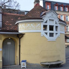 jugendstilklo bamberg 02 280x280 - Jugendstilklo am ZOB